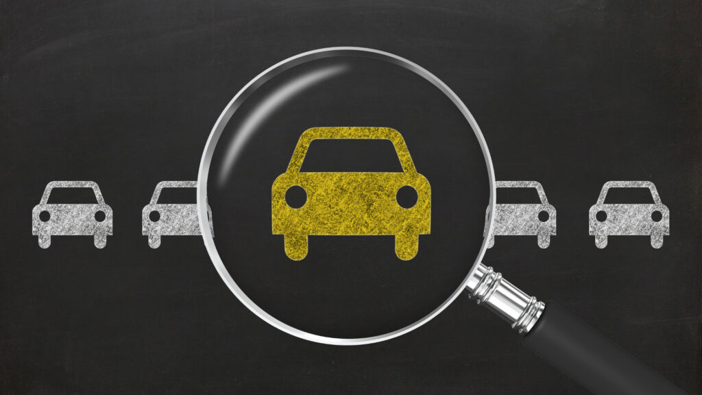 車買取相場の調べ方とは？個人情報を入れなくても調べられる？