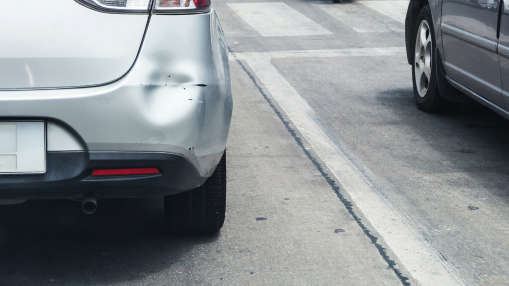 車のへこみは減額対象になる？