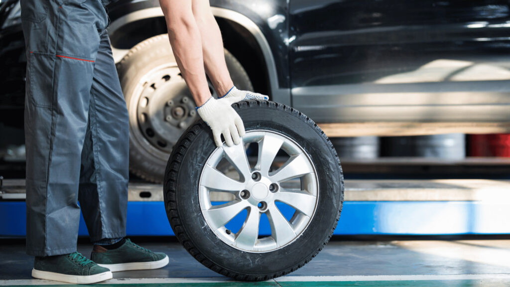 車が故障したら修理と買い替えどちらを選ぶべき？判断ポイントと費用を抑えるコツ