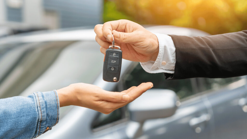 自宅近くで車を買取してもらうには？3つの選択肢と後悔しない買取店の見つけ方