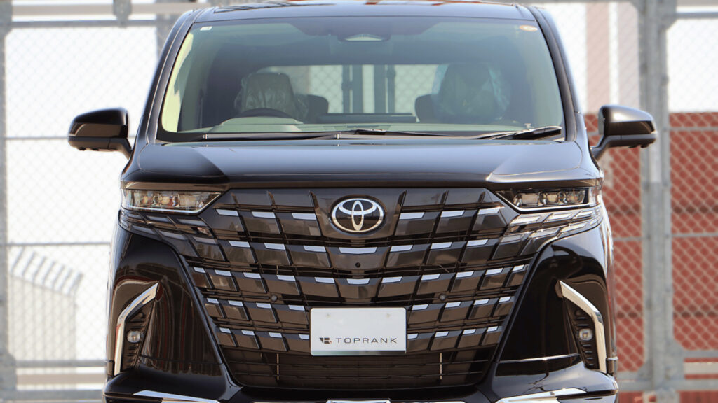 アルファード/ヴェルファイアの相場急落！2025年最新情報や下落の要因｜損しない売却方法を解説