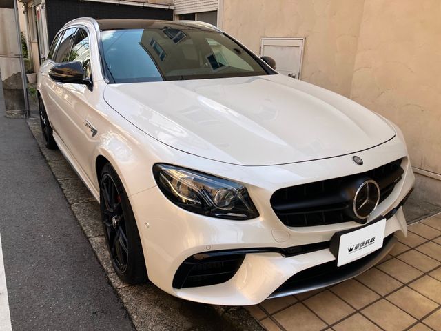 メルセデスAMG Eクラスステーションワゴン