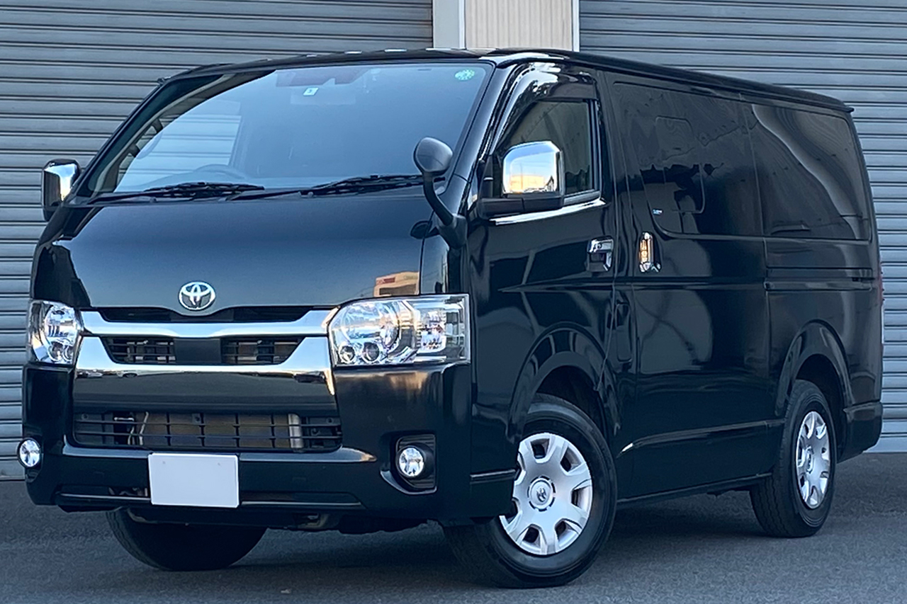 トヨタ ハイエースバン