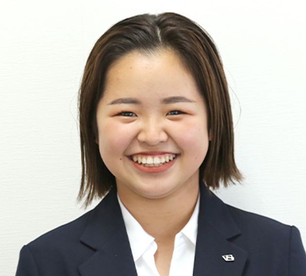 川島 沙耶